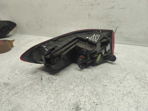 FEU ARRIERE DROIT BMW - Vue 2